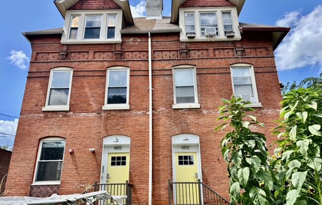 4813-15 Chester Ave