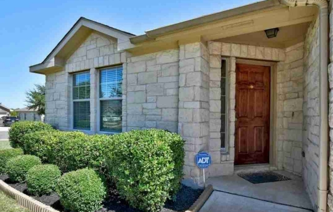 272 ASHWOOD N
