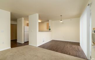 1 bed, 1 bath, 727 sqft, $1,325, Unit V-104