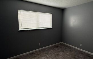 Oakmont Commons LLC (701 Plaza Avenue 66 units)