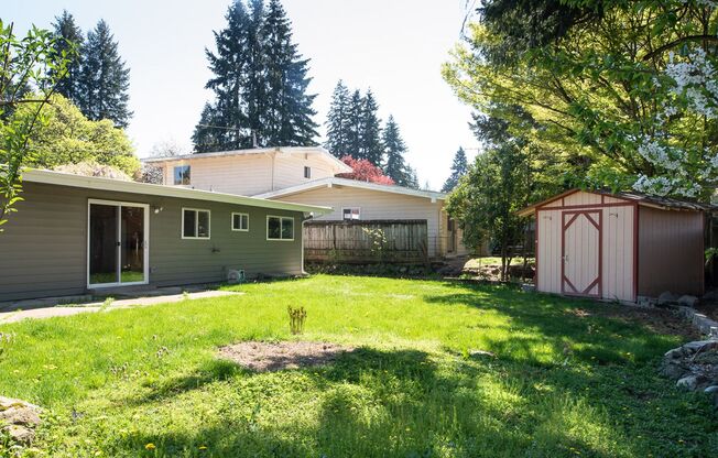 Gorgeous 4 Bed 2 Bath Updated Bellevue Home!