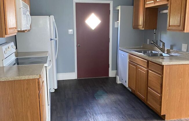 1 bed, 1 bath, $1,175