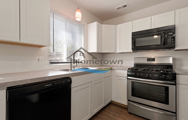 3 beds, 1.5 baths, 1,080 sqft, $1,795, Unit Unit A