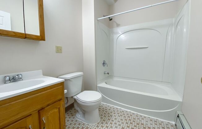 1 bed, 1 bath, $1,250, Unit 201