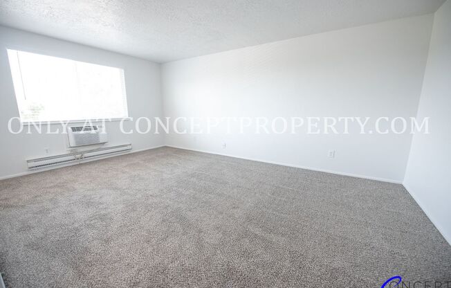 2 beds, 1 bath, 840 sqft, $1,099, Unit 16