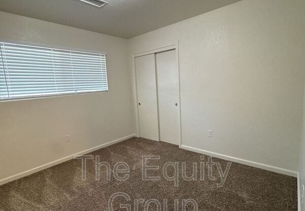 1328 S ROSSMOOR