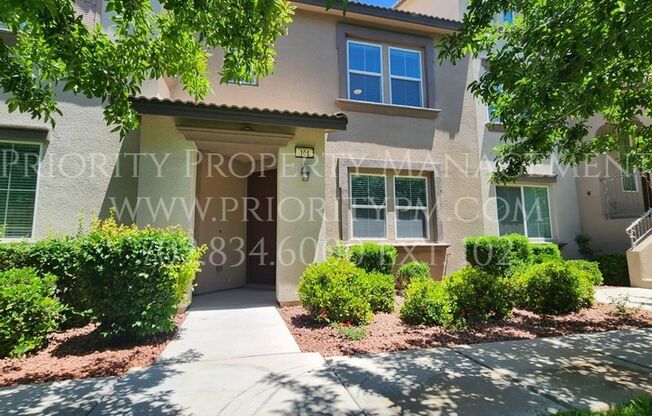 BEAUTIFUL 3 Bedroom WESTPARK CONDO IN SUMMERLIN WITH 2 CAR GARAGE!