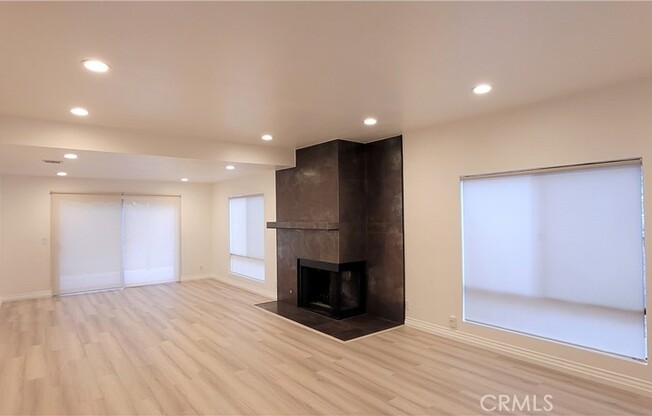 23310 WELLER PL