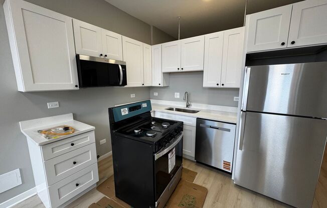 2 beds, 1 bath, $1,850, Unit 4007 #D