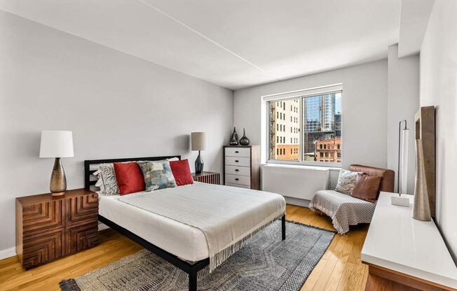 555 W 23 ST