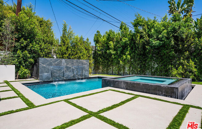 6721 Drexel Ave