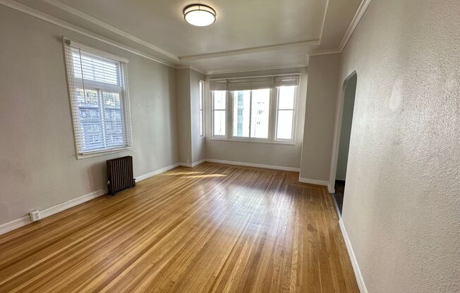 Studio, 1 bath, 309 sqft, $1,650, Unit 601