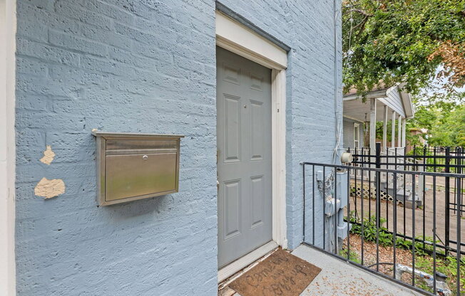1 bed, 1 bath, 585 sqft, $1,300, Unit 1