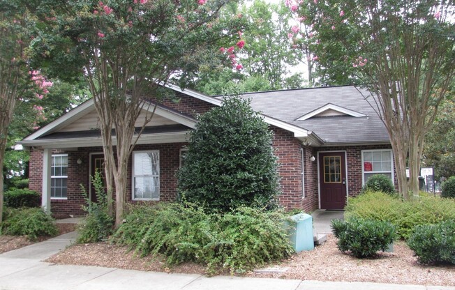 2 beds, 2 baths, $1,650