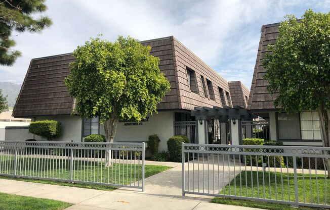 Glendora East Apartments GE - GOLD