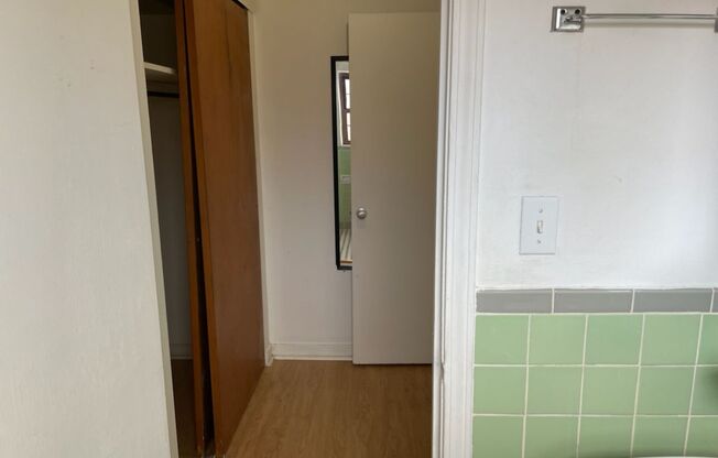 Studio, 1 bath, 487 sqft, $1,300, Unit Fifth 304