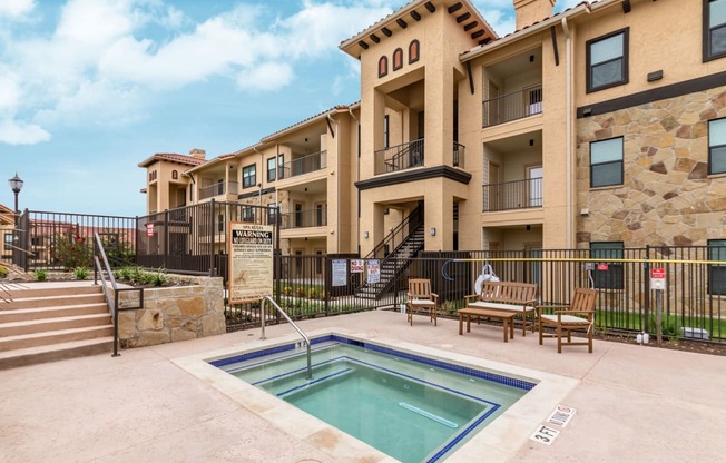 Creekside on Parmer Lane