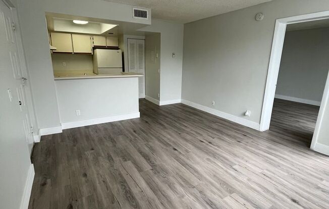 1 bed, 1 bath, $1,550, Unit #7-21