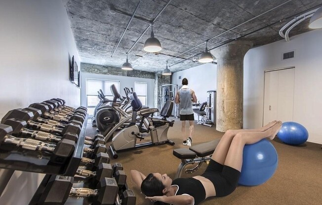 1 bed, 1 bath, 814 sqft, $3,000, Unit 410