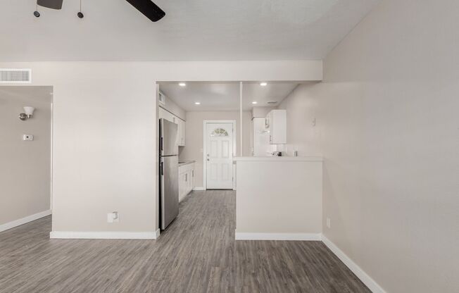 1 bed, 1 bath, $1,295, Unit 2040 - 4