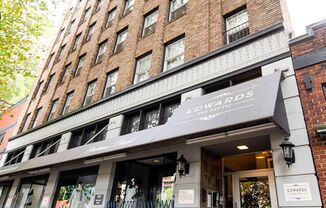 Edwards on Fifth Apartments
