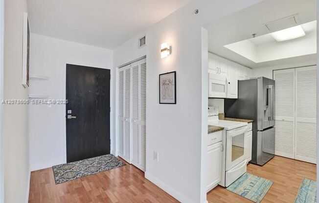 1 bed, 1 bath, $4,500, Unit # 807