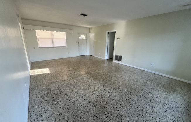 3700 CORRINE DR