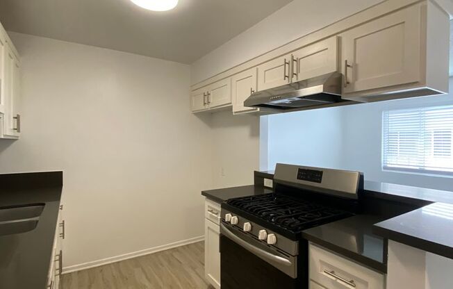 1 bed, 1 bath, 535 sqft, $1,795, Unit 1027-12