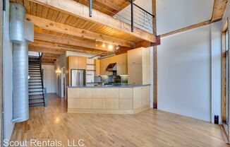 725 NW Flanders St Unit 407