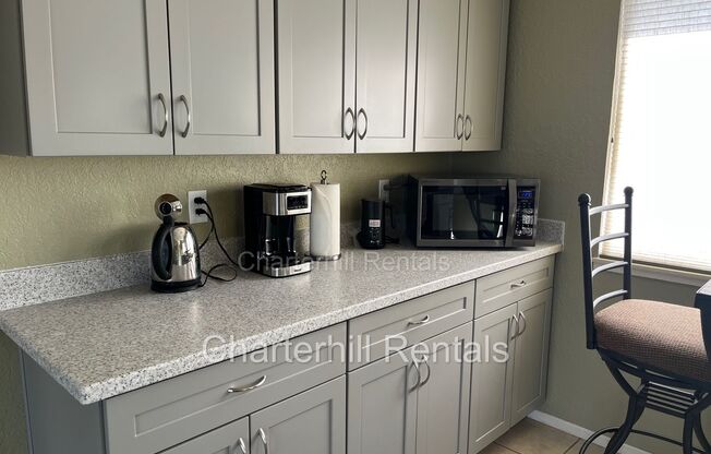 2 beds, 2 baths, $3,000