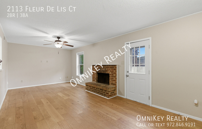 2113 FLEUR DE LIS CT