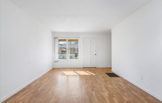 4120 Walnut St. #B - 1 bedroom | 1bath