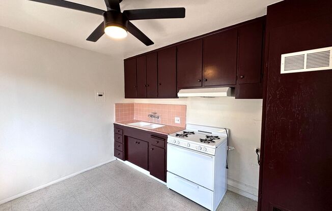 2 beds, 1 bath, $1,750