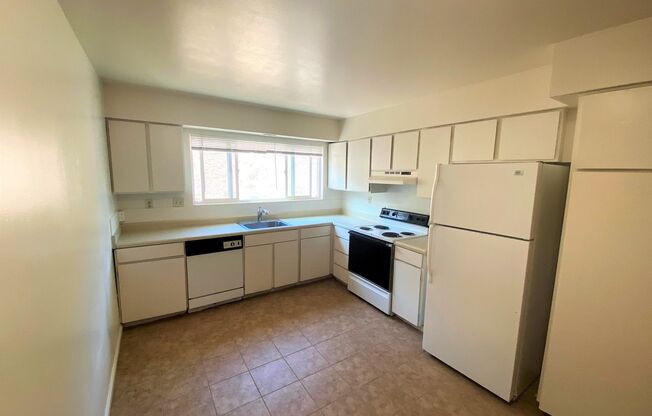 2 bedroom Townhouse.