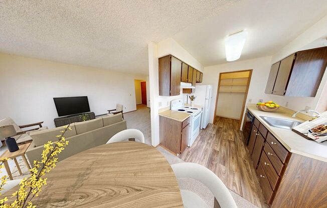 8746 Phinney Ave N #201