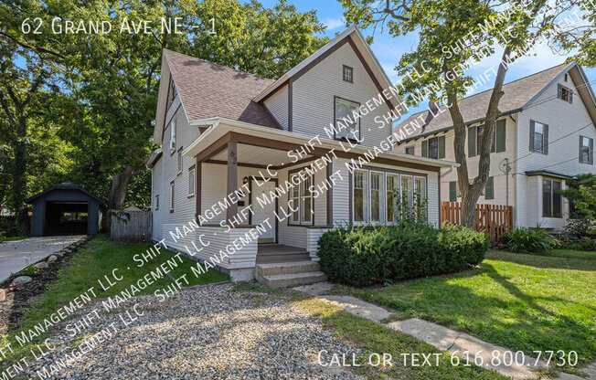 62 GRAND AVE NE