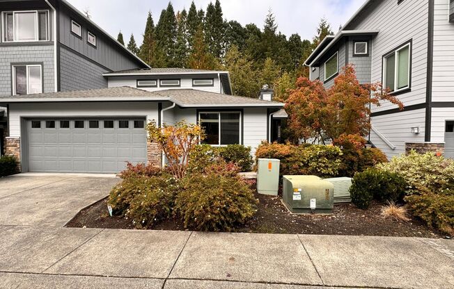 Stunning 3 Bedroom Townhome in Issaquah