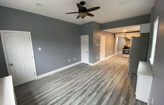 2 beds, 1 bath, 1,000 sqft, $1,400, Unit Apt. 5