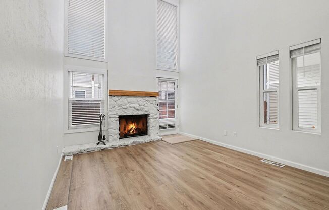 Spacious 2Bed/2.5Bath Townhouse in Central Denver