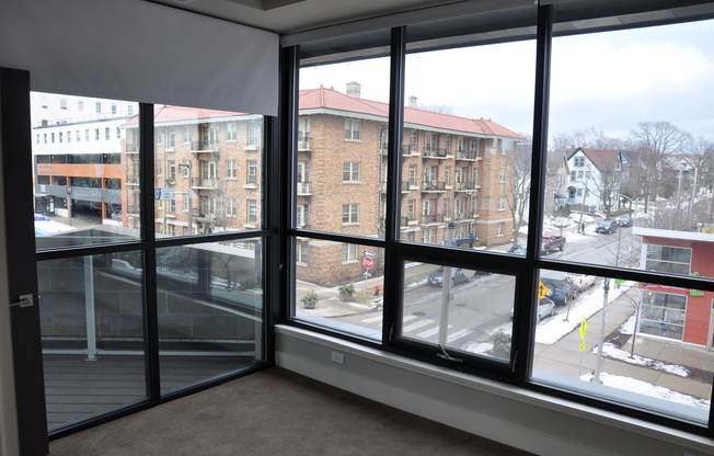 1 bed, 1 bath, 701 sqft, $1,625, Unit 207