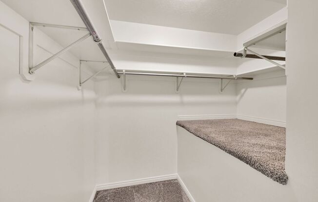 2 beds, 1.5 baths, 1,200 sqft, $1,450, Unit I-1