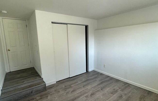 2 beds, 1 bath, $1,645, Unit 533 Methow #C