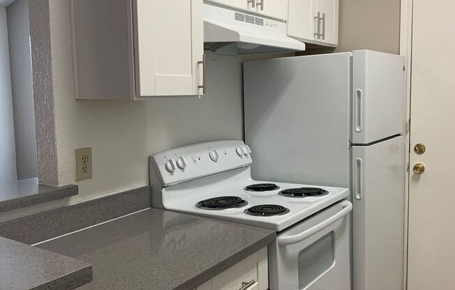 2 beds, 2 baths, 1,038 sqft, $1,215, Unit 3101