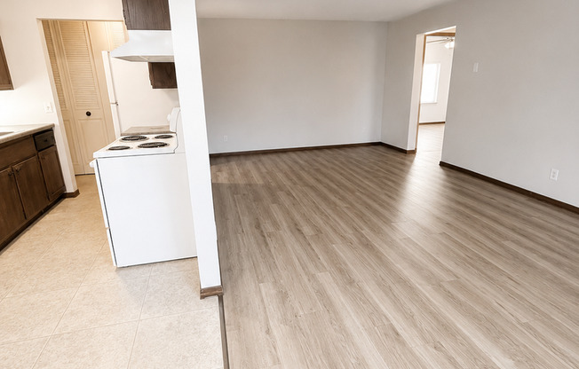 2 beds, 1 bath, 950 sqft, $1,200, Unit 1264102