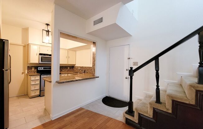2 beds, 2 baths, $1,450, Unit # 47