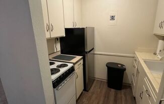 1 bed, 1 bath, 486 sqft, $1,195, Unit 4