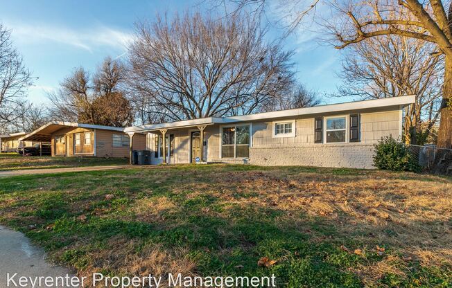 247 E 54th St N