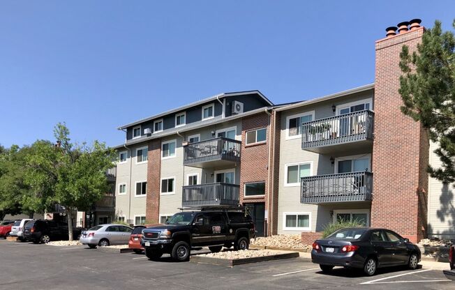 1 bed, 1 bath, 575 sqft, $1,595, Unit 1035-212