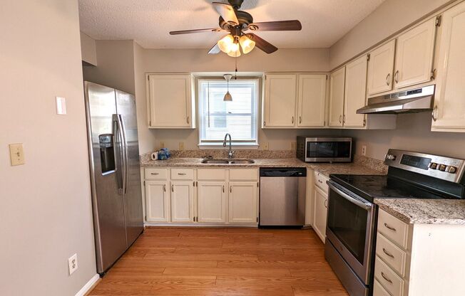 4940 Harbour Towne
