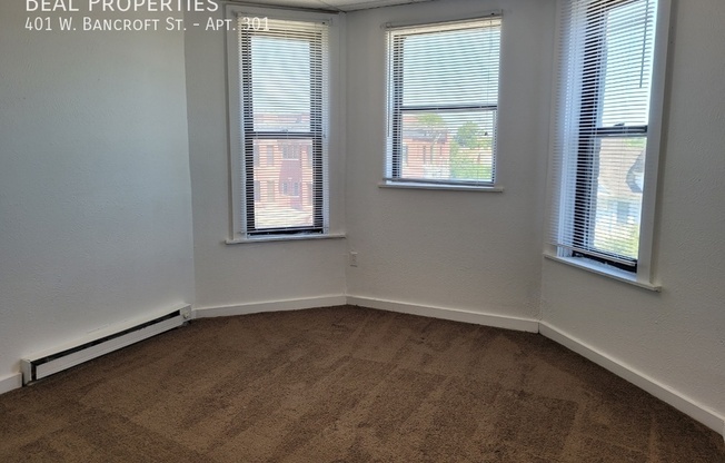 401 W Bancroft St